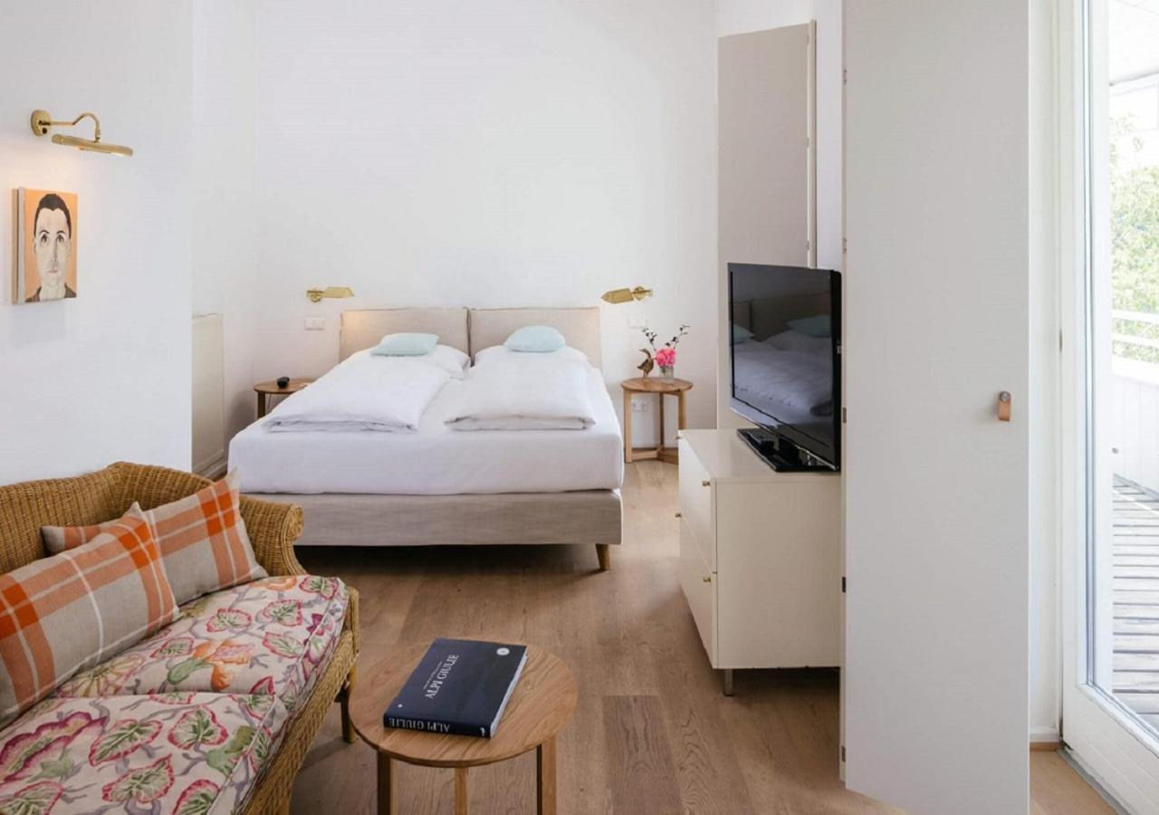 Seehotel Hubertushof Velden am Woerthersee Exterior photo